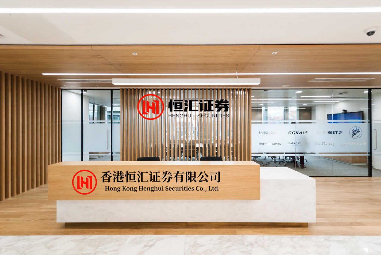 金投策略 郑州上岸鸭公务员考试培训上岸率究竟如何？